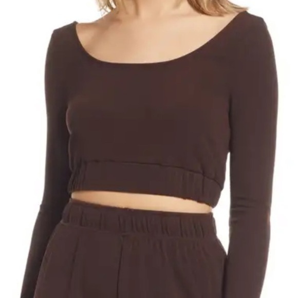 4th & Reckless Ribbed long sleeve Crop Top v back - Picture 2 of 4